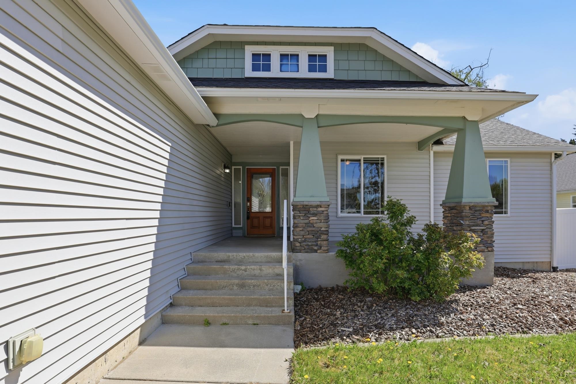 8913 E Vista Park Dr - Photo 3