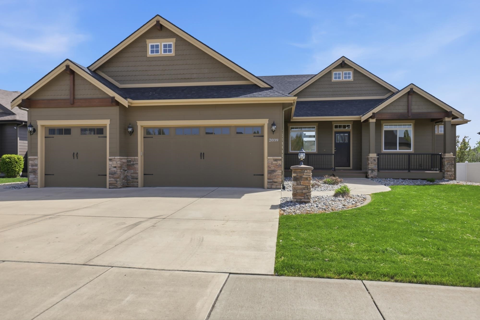 2039 W ST THOMAS MORE WAY Way - Photo 1