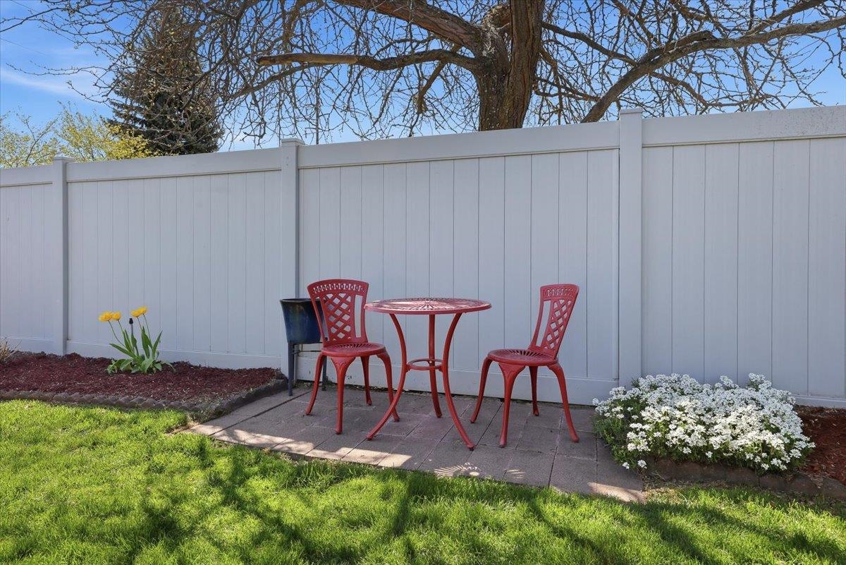 1818 S Sullivan Rd - Photo 27