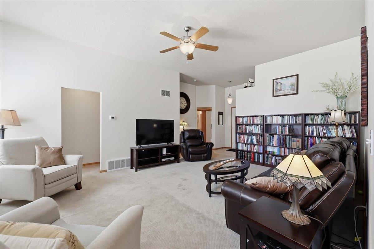 1818 S Sullivan Rd - Photo 7