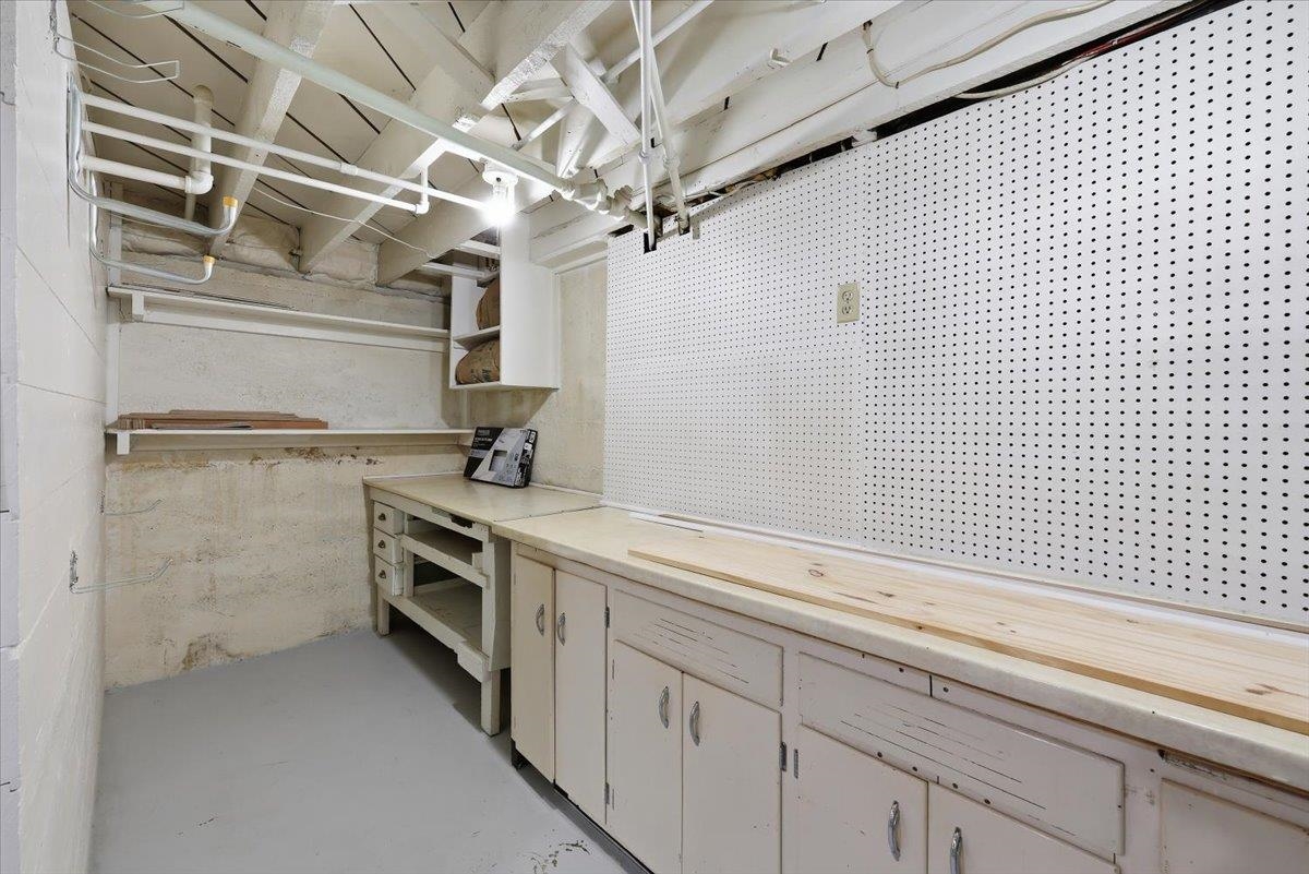 3119 W Alice Ave - Photo 16