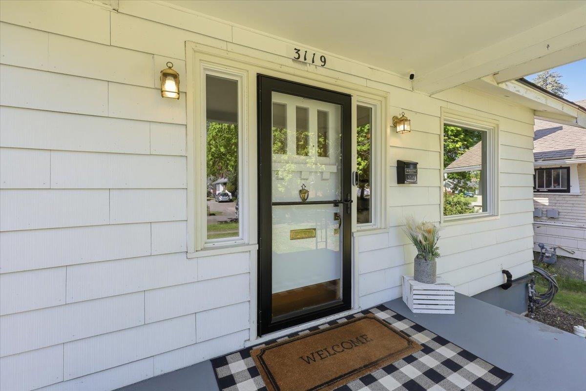 3119 W Alice Ave - Photo 4