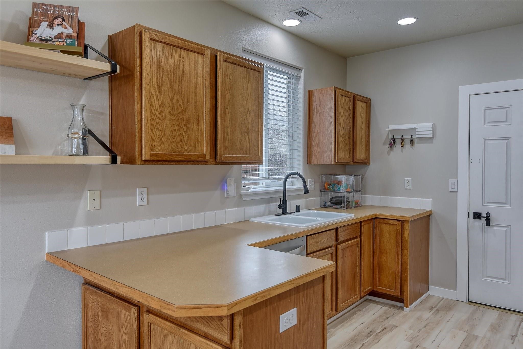12421 W 4th Ave - Photo 17