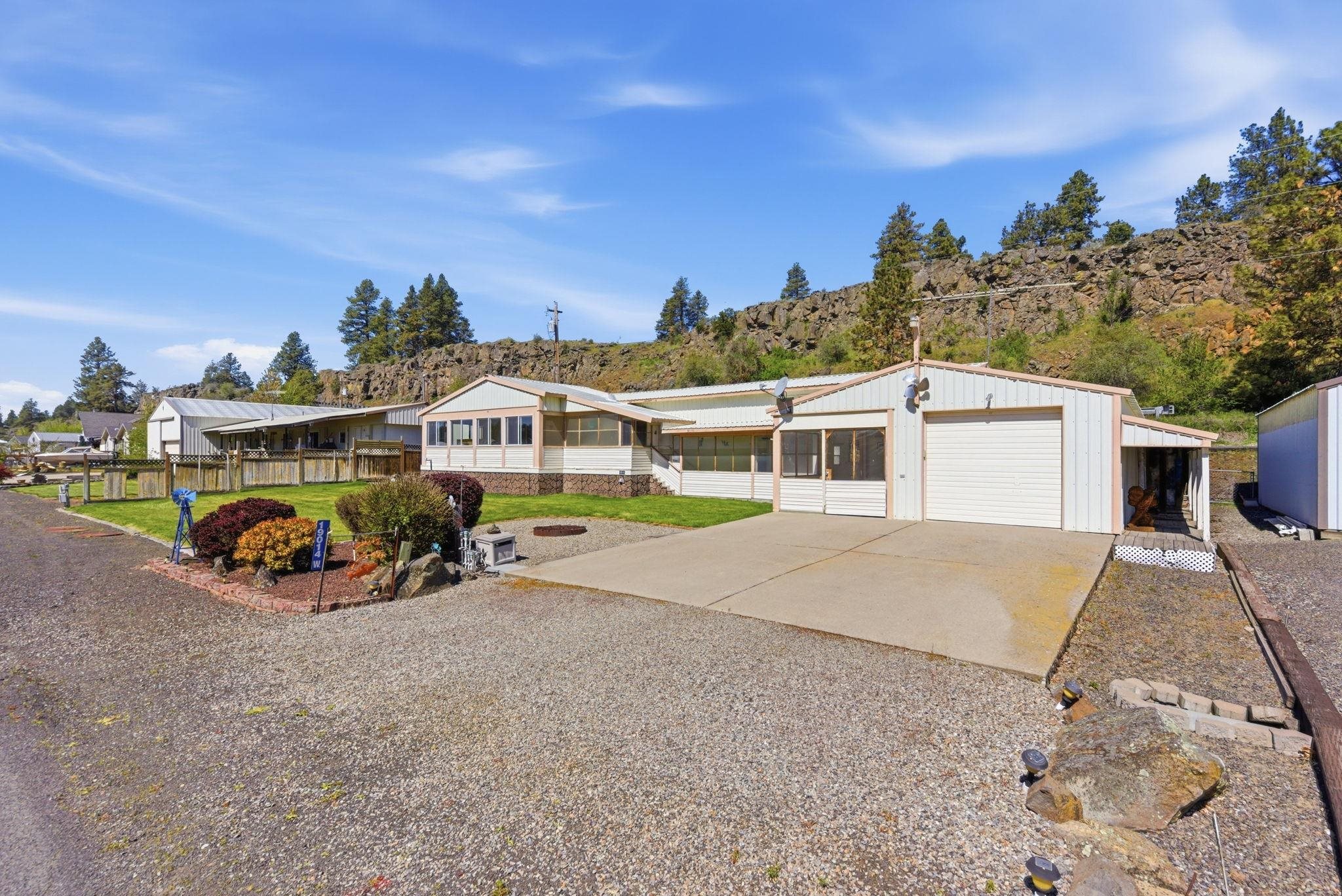 19014 W Bunker Rd - Photo 45
