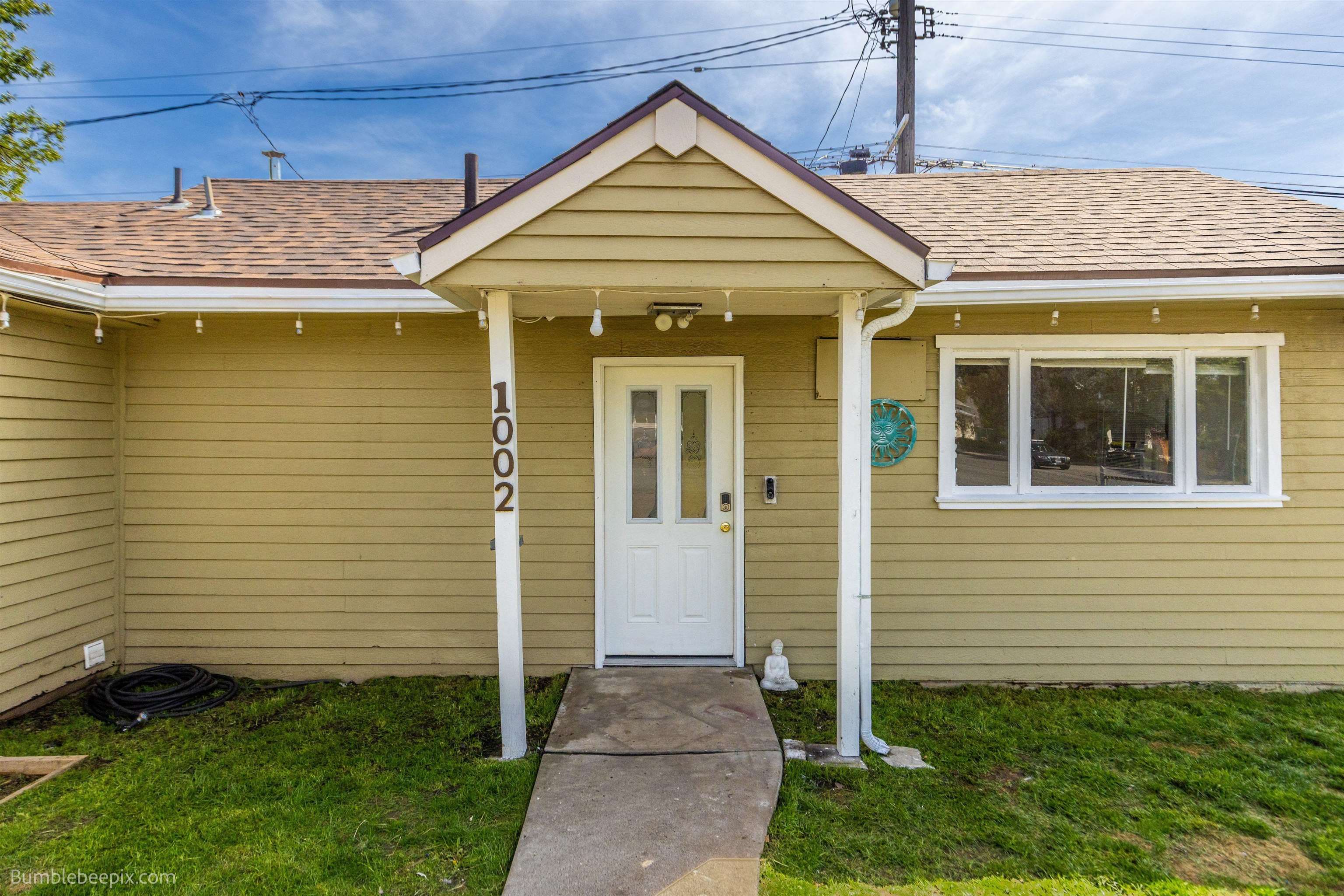 1002 E Dalton Ave - Photo 1