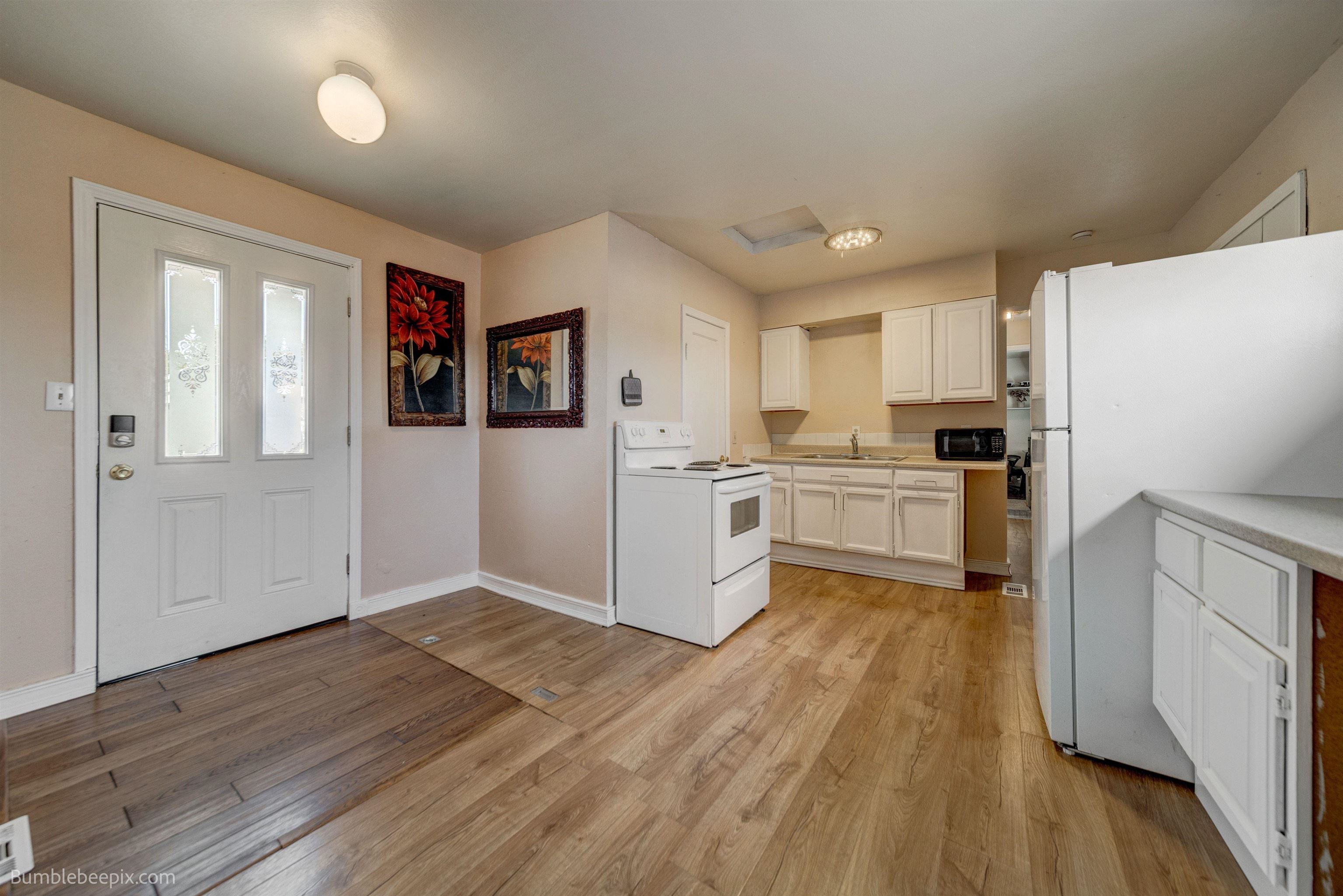 1002 E Dalton Ave - Photo 9