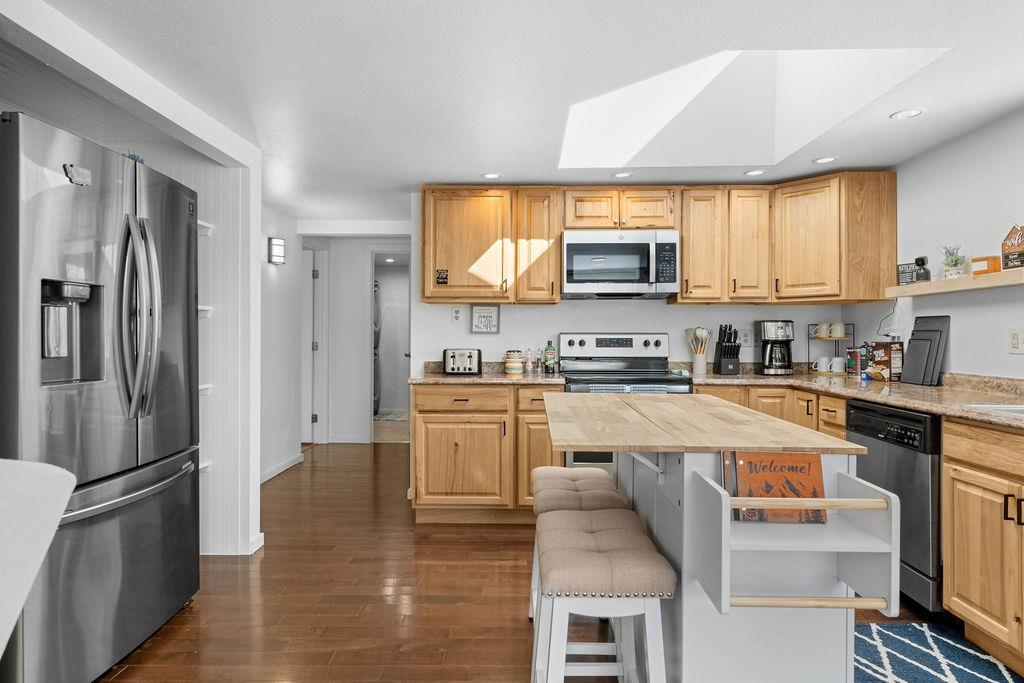 2507 E Upriver Dr - Photo 4