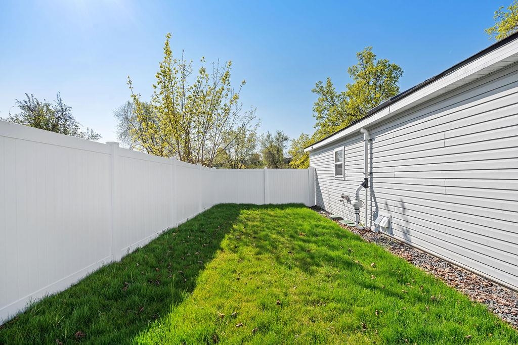 2507 E Upriver Dr - Photo 34