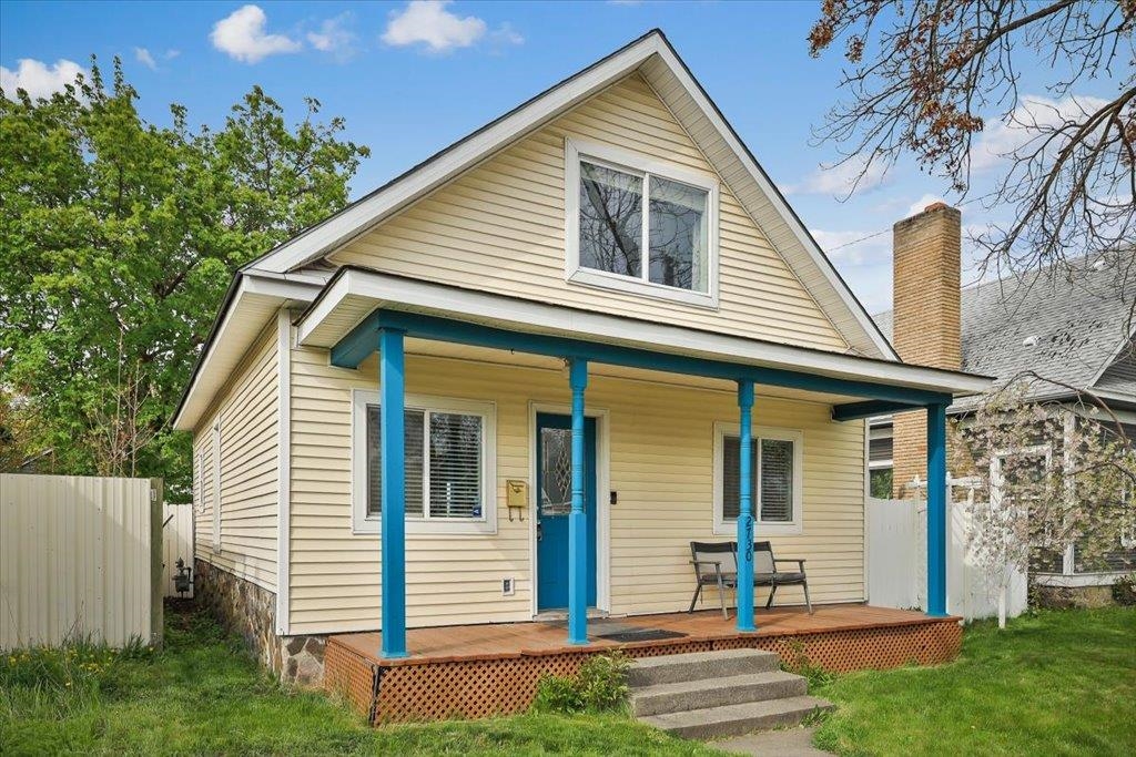 2730 W Broadway Ave - Photo 2