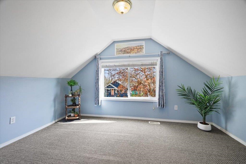 2730 W Broadway Ave - Photo 19