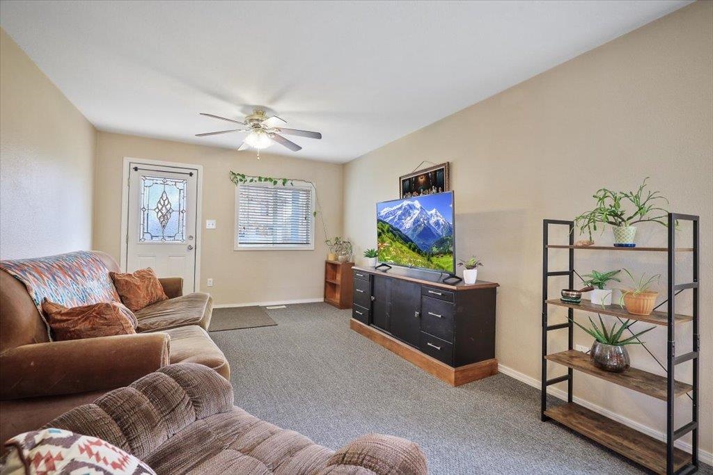 2730 W Broadway Ave - Photo 5