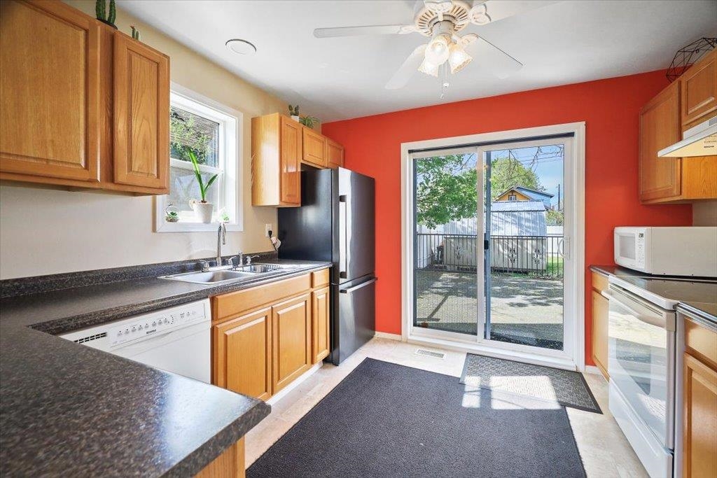2730 W Broadway Ave - Photo 10