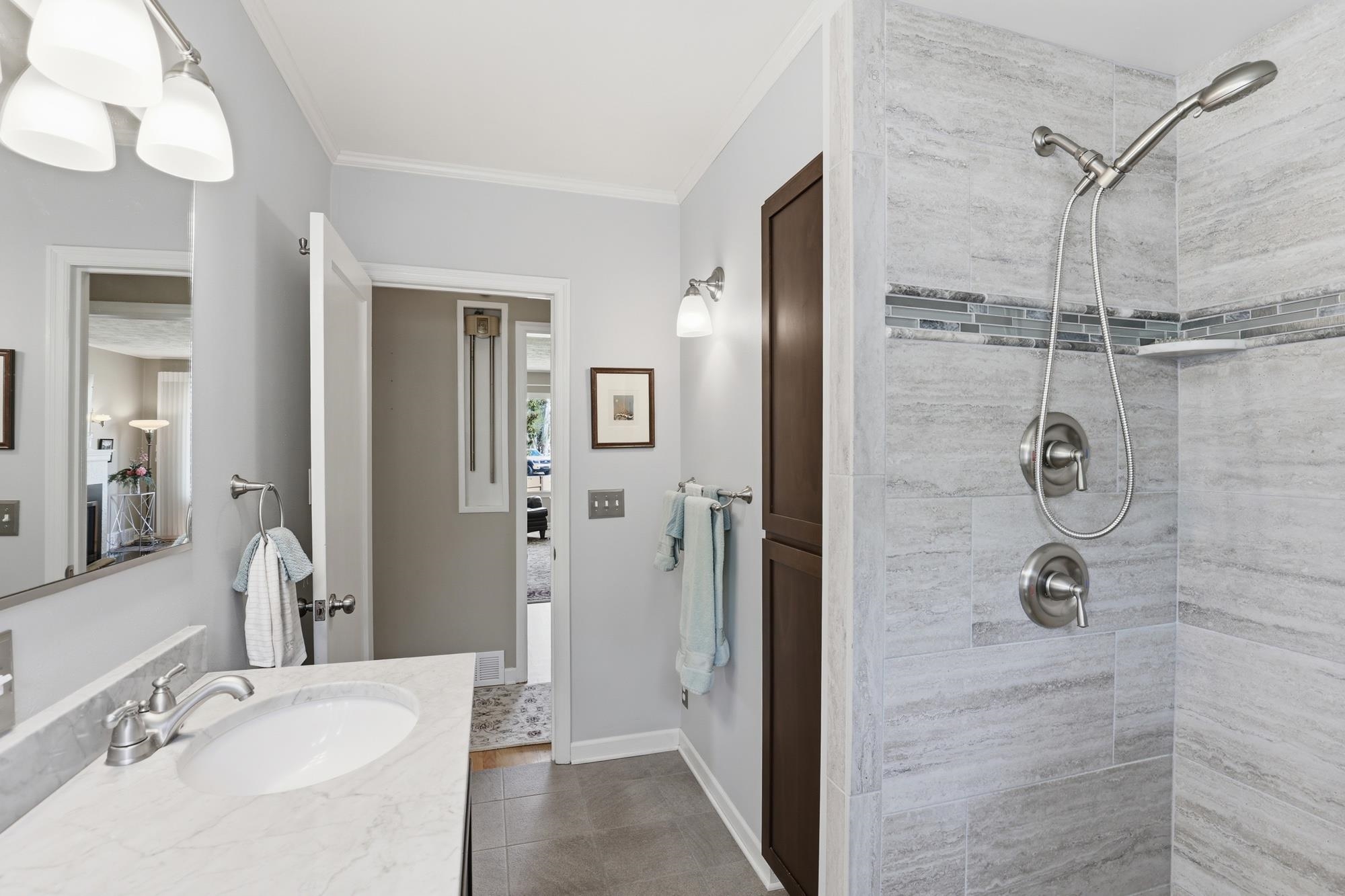 3534 W Wellesley Ave - Photo 19