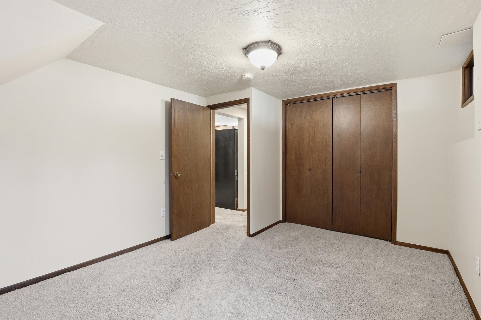 3534 W Wellesley Ave - Photo 33