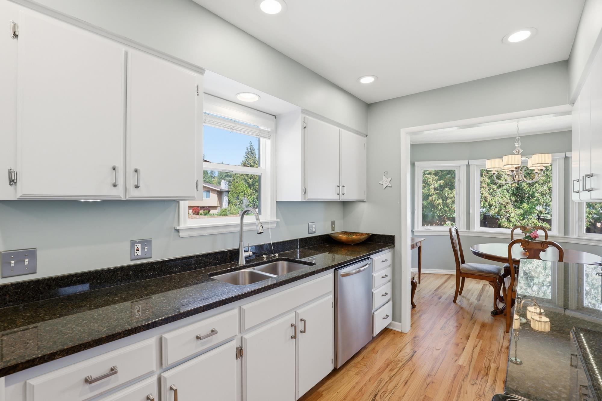 3534 W Wellesley Ave - Photo 8