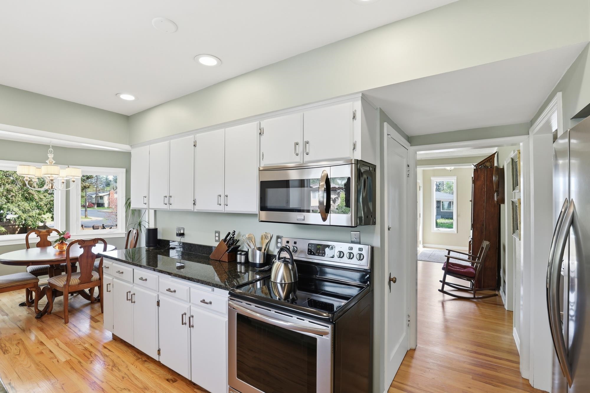 3534 W Wellesley Ave - Photo 10