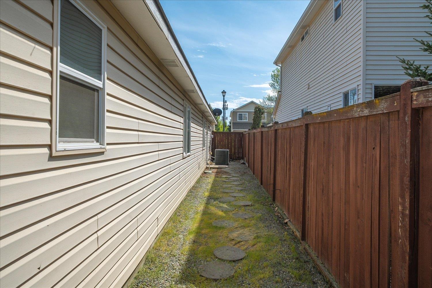 1515 E Beacon Ln - Photo 32