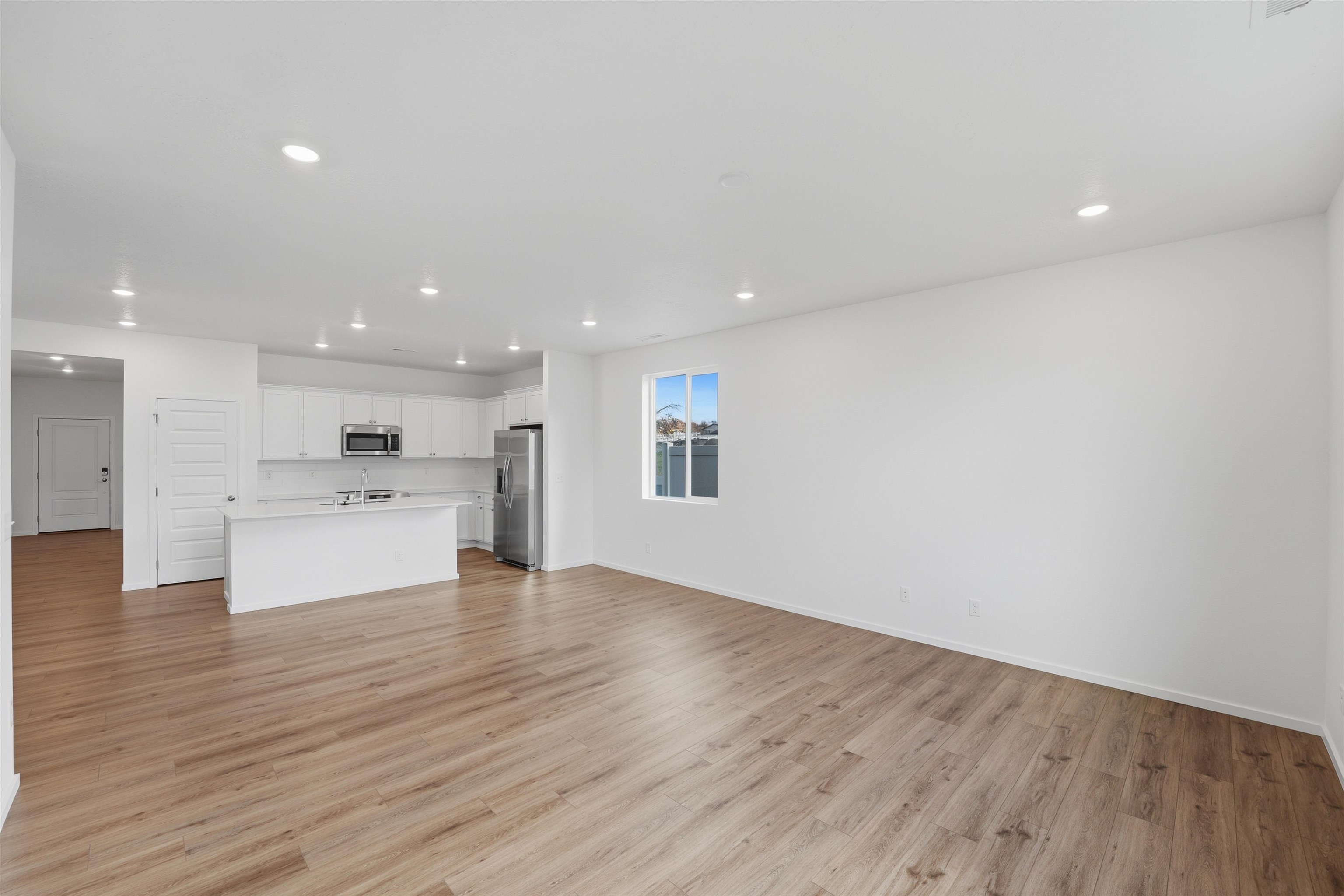 16666 E 30th Ln - Photo 5