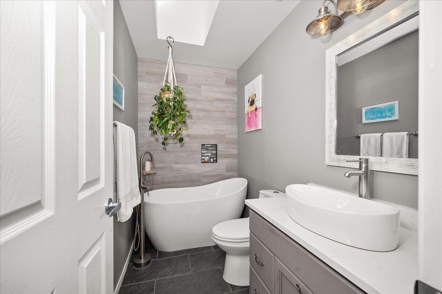 1722 N Harmony Ln - Photo 16