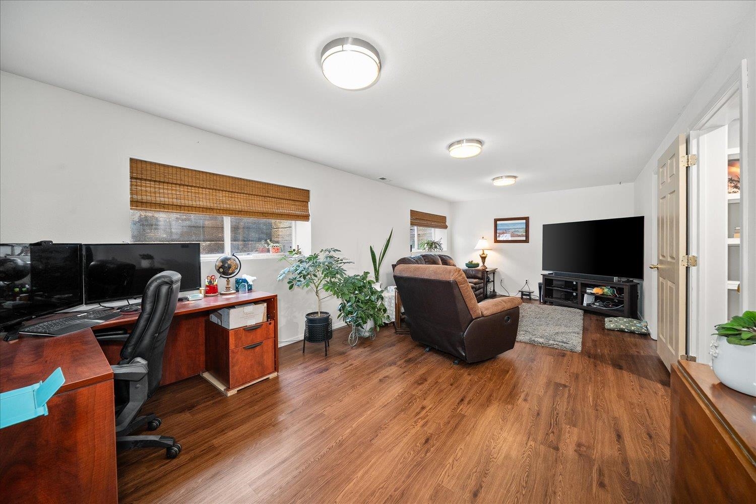 1722 N Harmony Ln - Photo 20