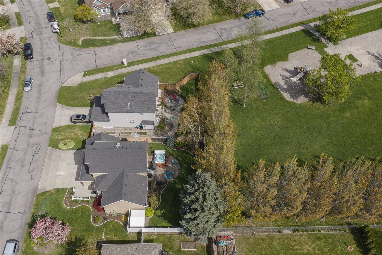 1722 N Harmony Ln - Photo 36