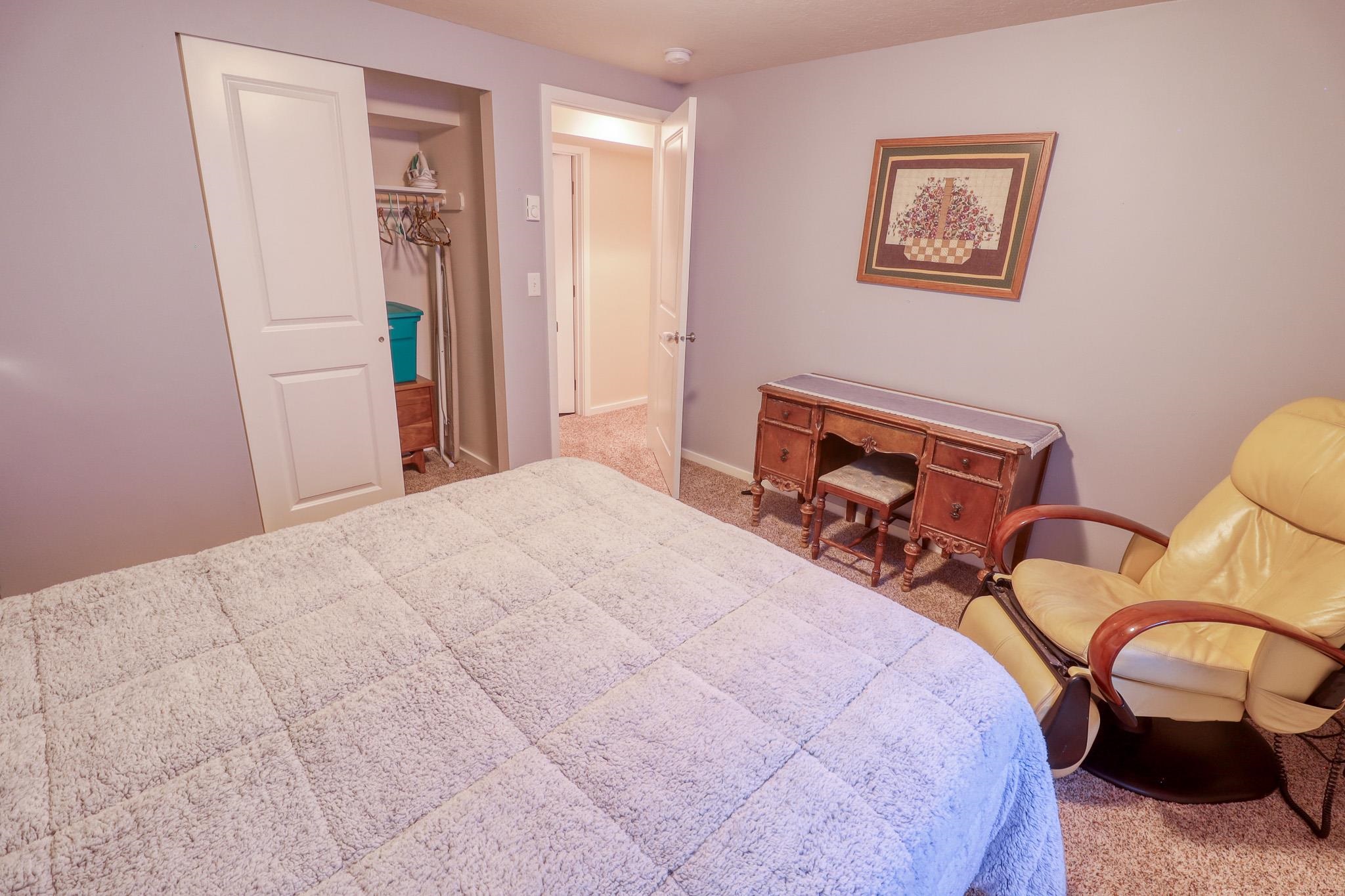 325 Parker Ct - Photo 25