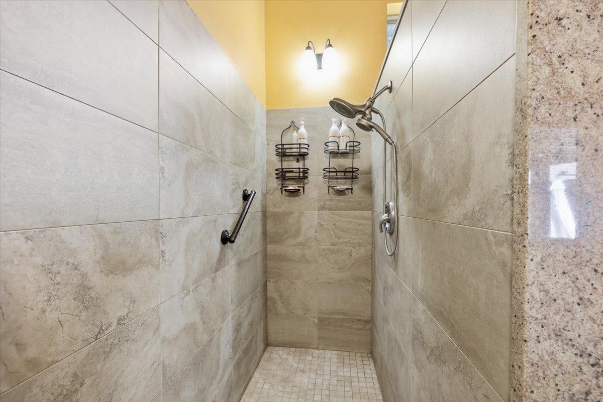 1205 E 55th Ave - Photo 28