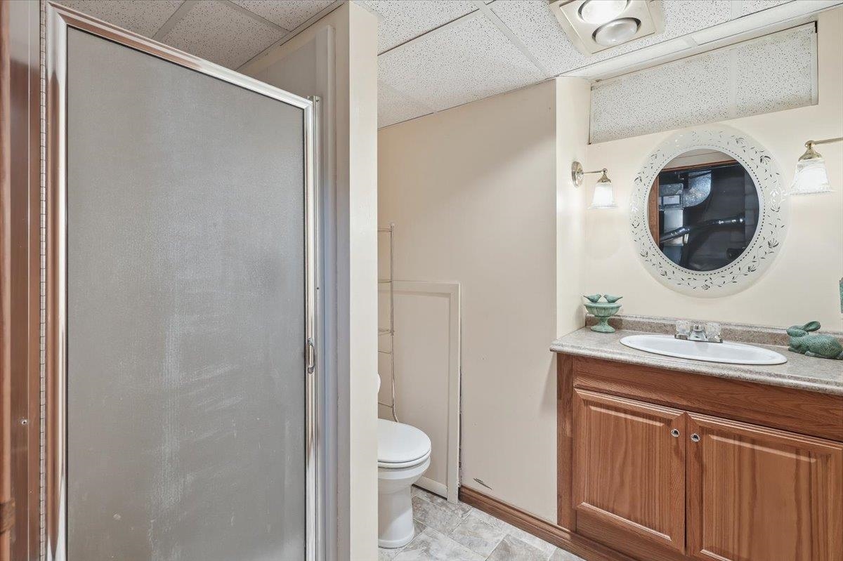 1205 E 55th Ave - Photo 39