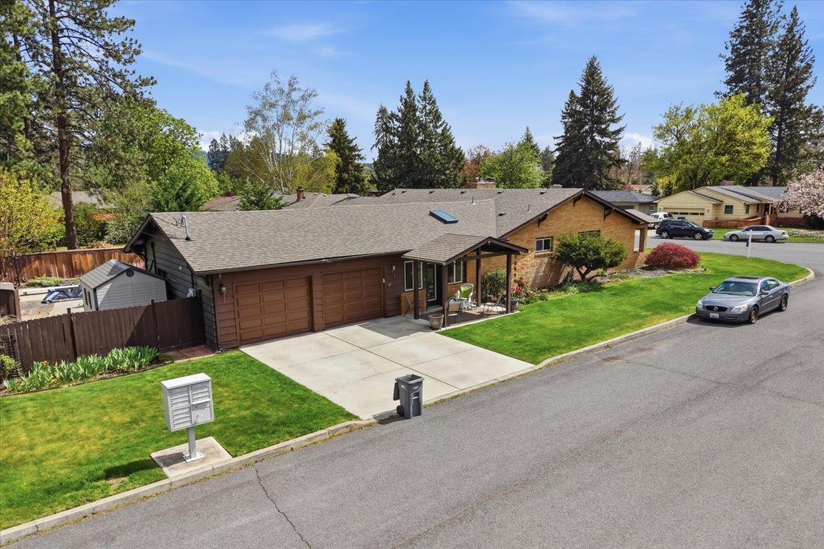 1205 E 55th Ave - Photo 46