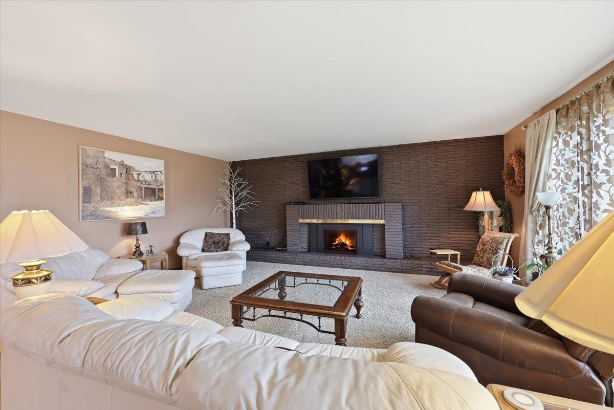 1205 E 55th Ave - Photo 8