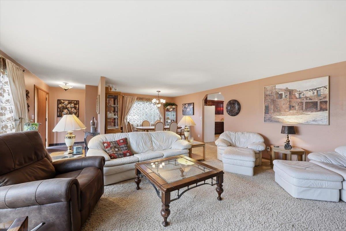 1205 E 55th Ave - Photo 9