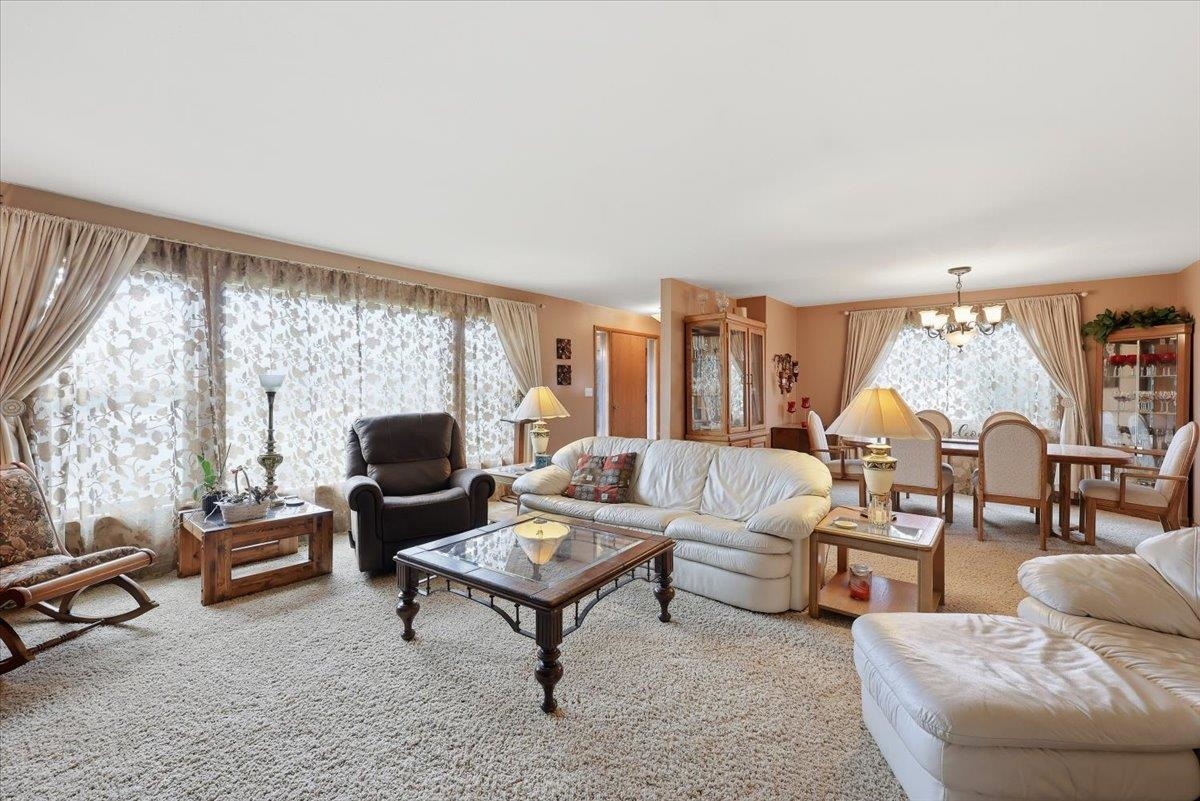 1205 E 55th Ave - Photo 10