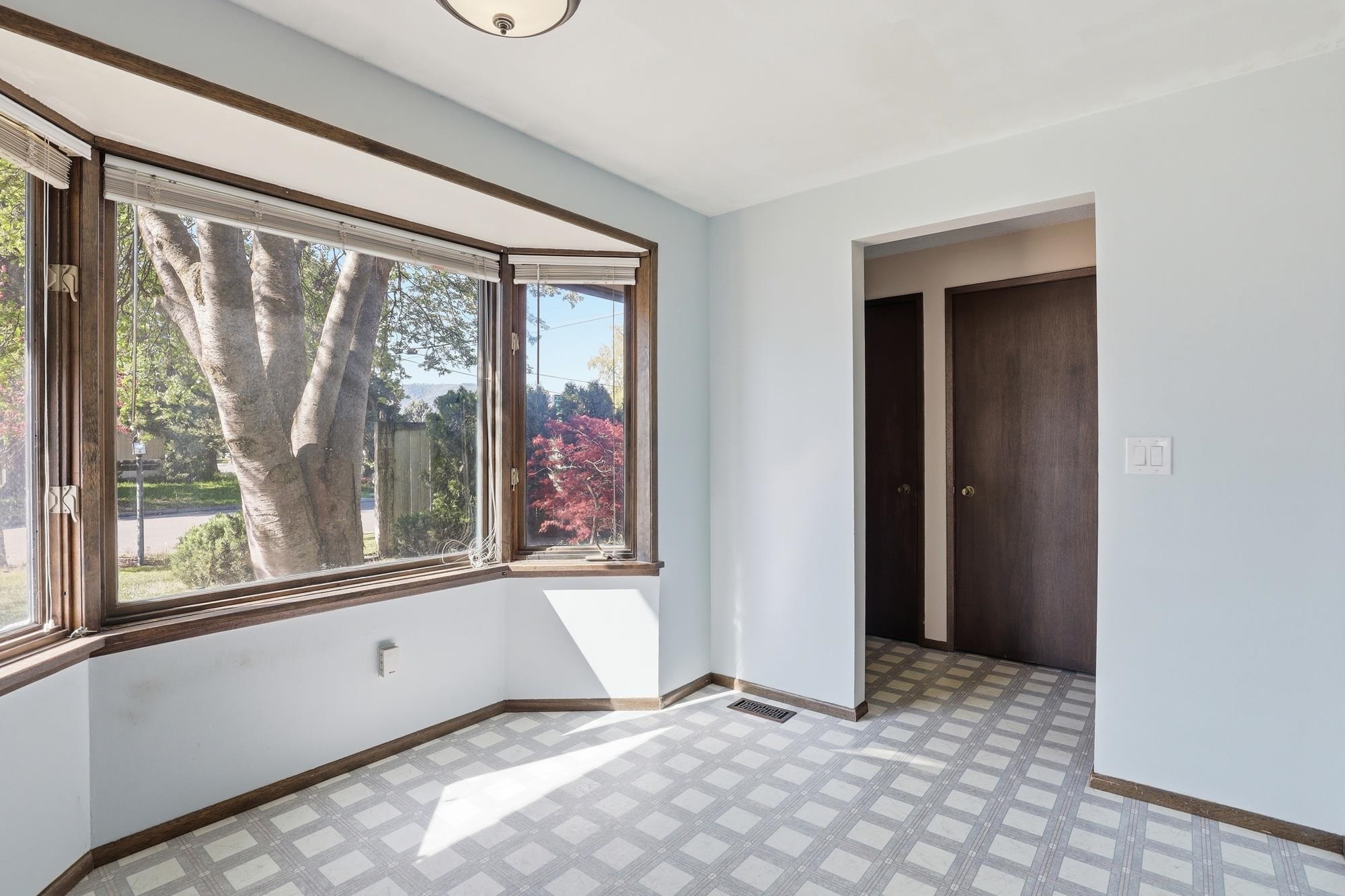 10705 E 23rd Ave - Photo 12