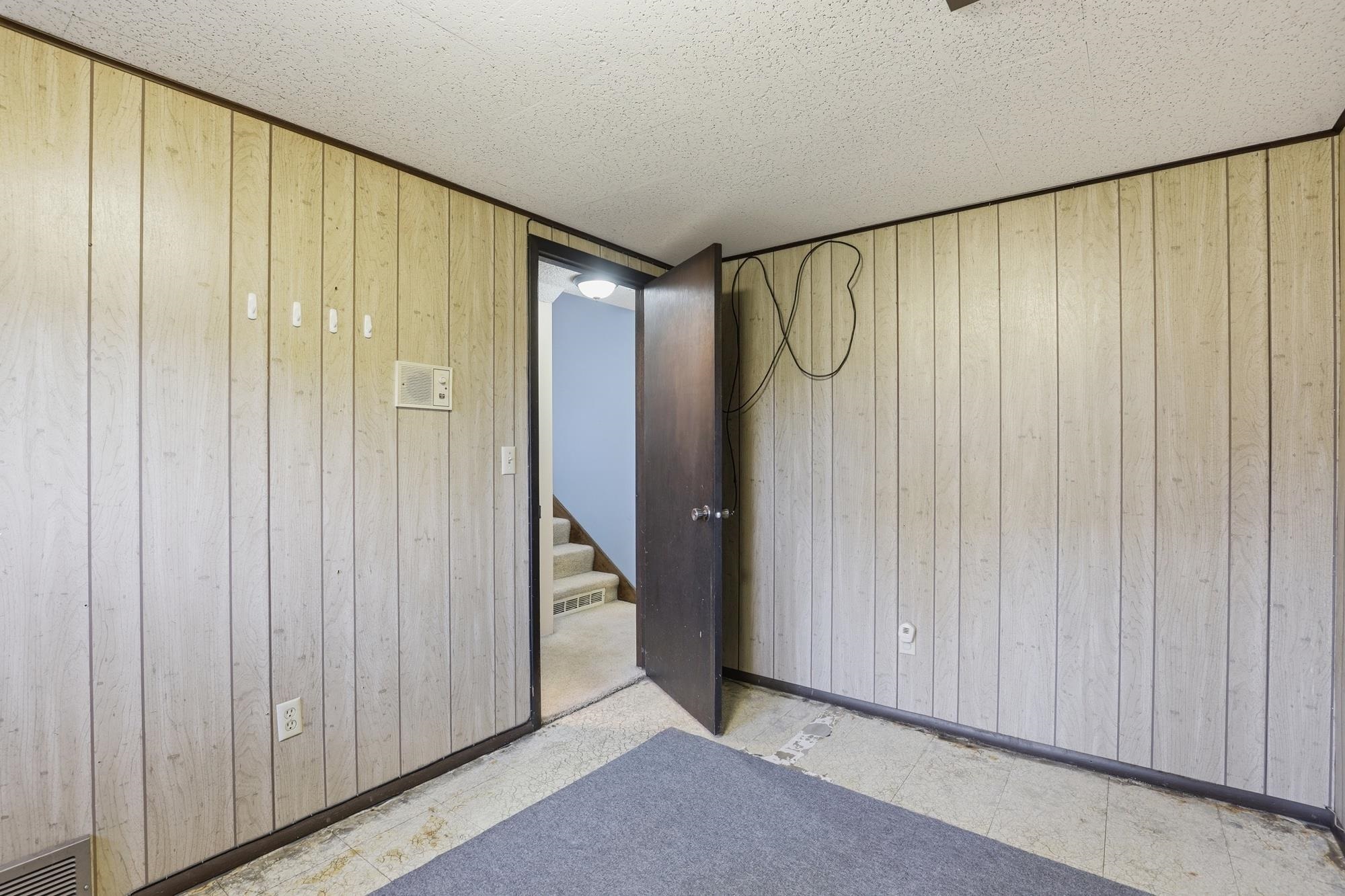 10705 E 23rd Ave - Photo 30