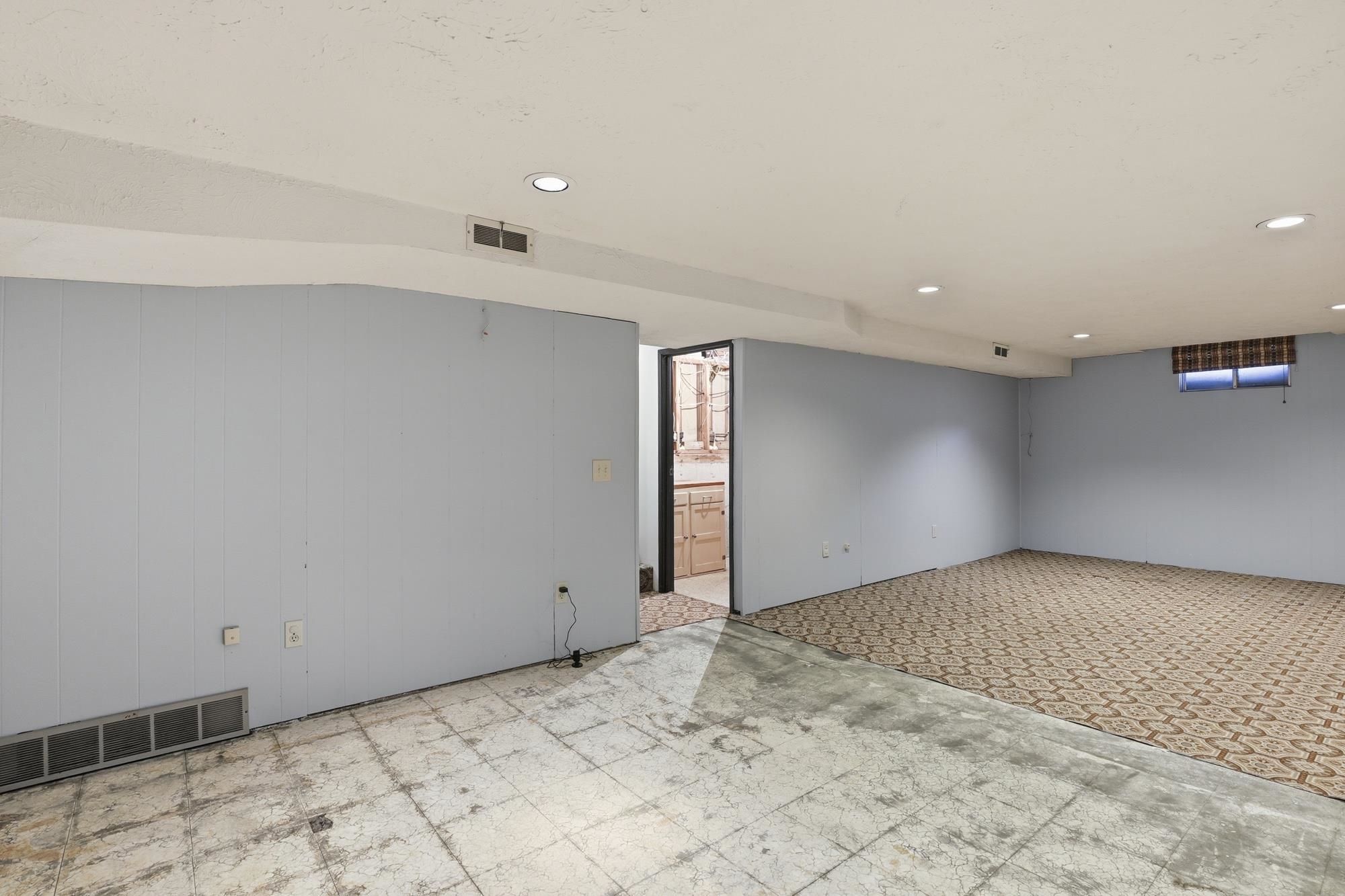 10705 E 23rd Ave - Photo 34