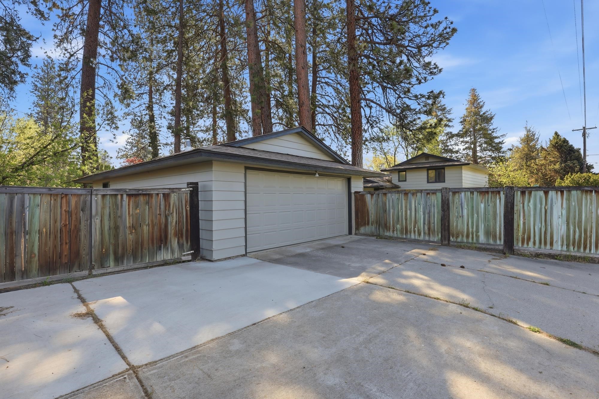 10705 E 23rd Ave - Photo 40