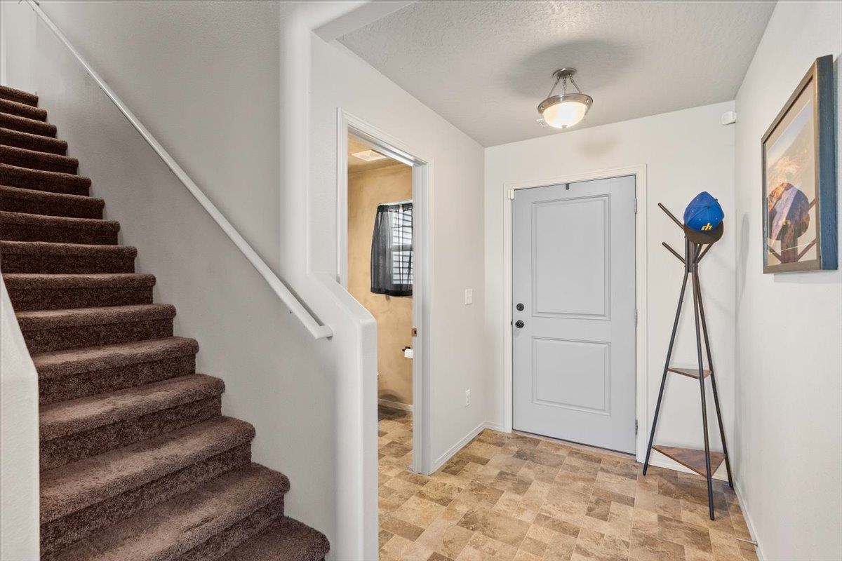 414 S Beeman St - Photo 22