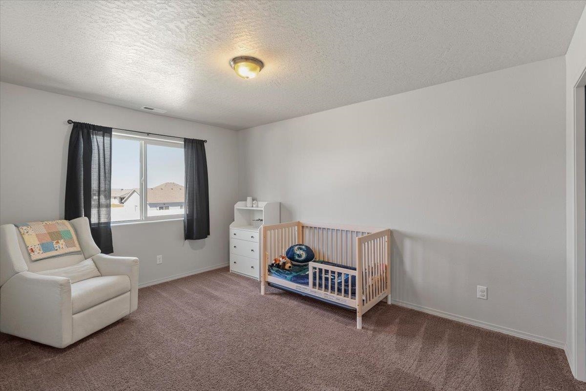 414 S Beeman St - Photo 6