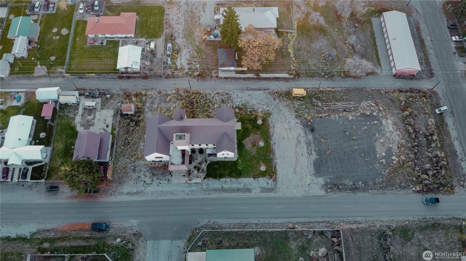 1300 Foster Ave - Photo 14