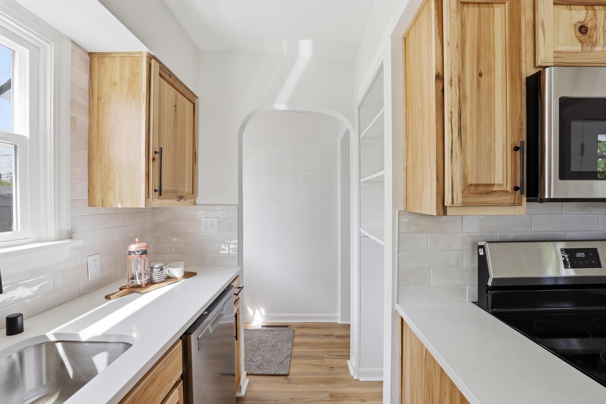2630 W Walton Ave - Photo 11
