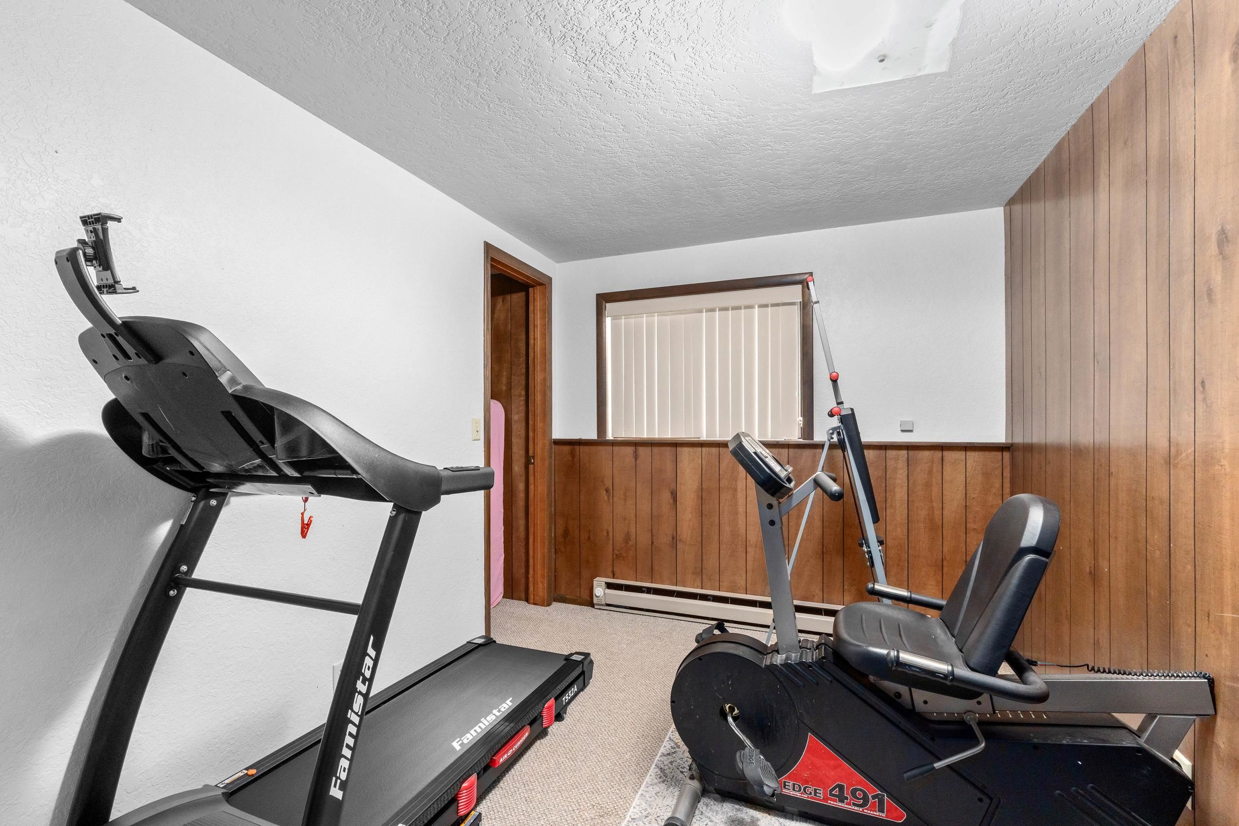 1367 Kettle Park Rd - Photo 17