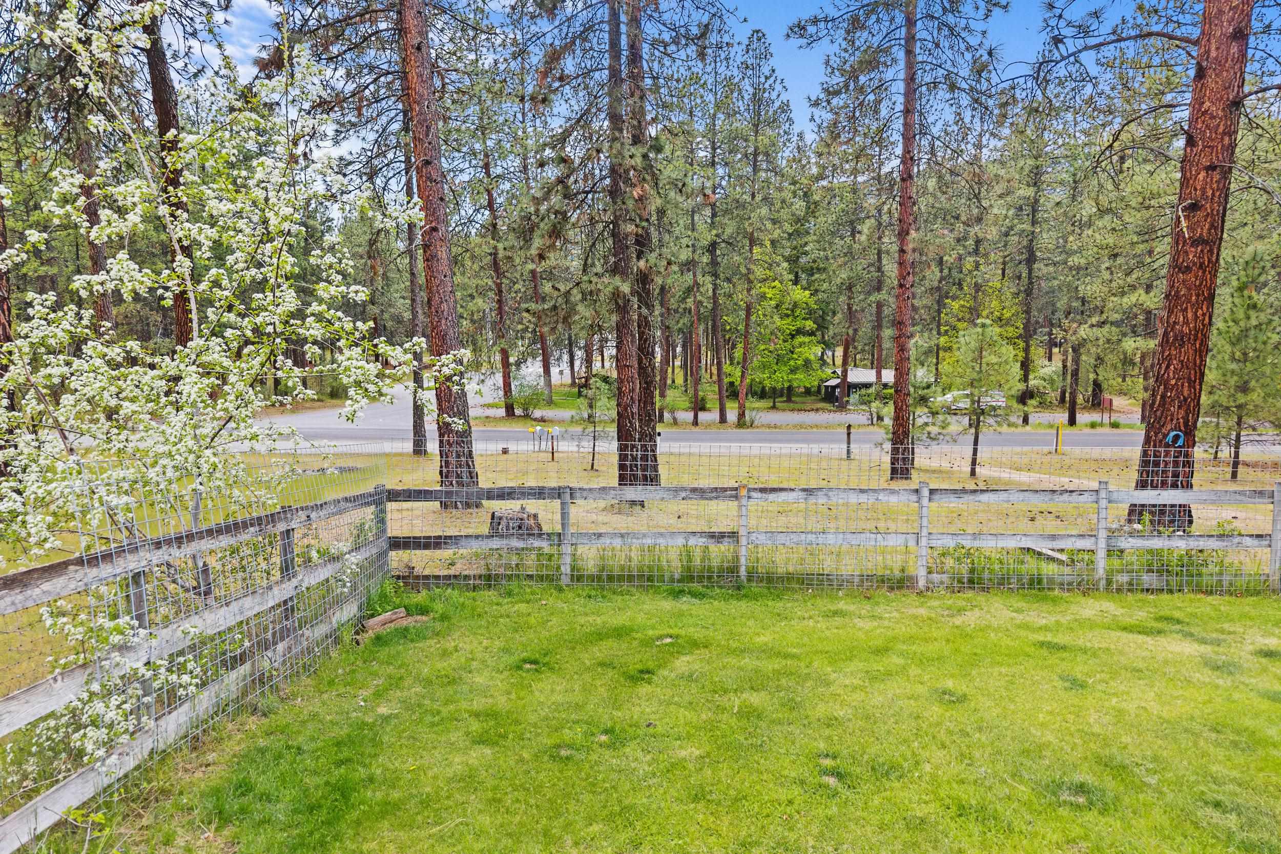 1367 Kettle Park Rd - Photo 28