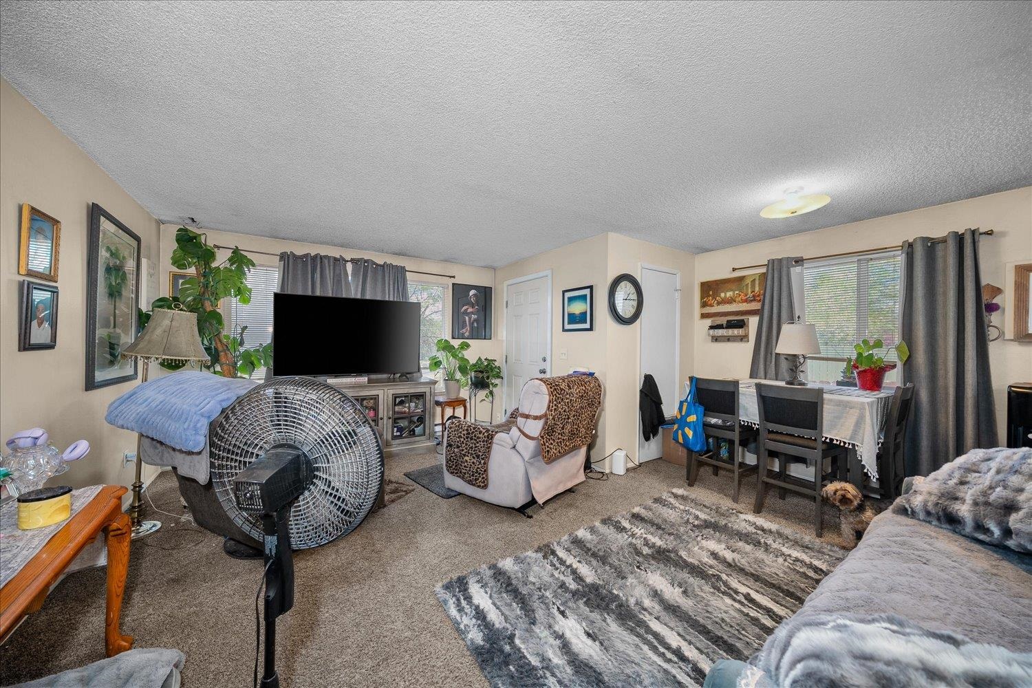 104 W Cora Ave - Photo 16