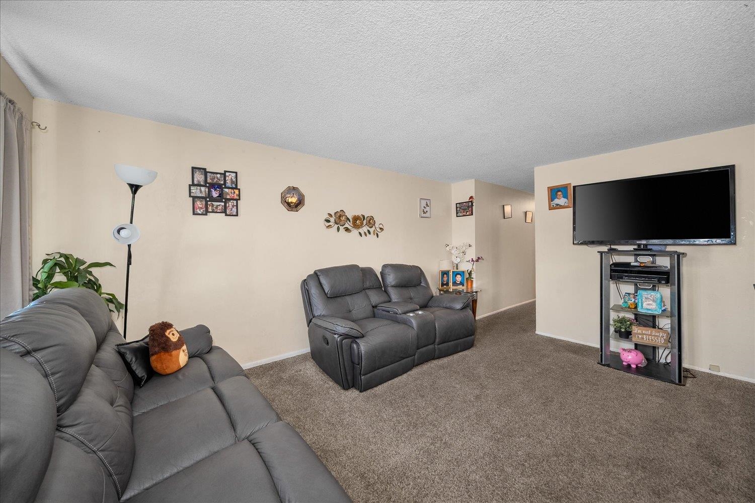 104 W Cora Ave - Photo 4