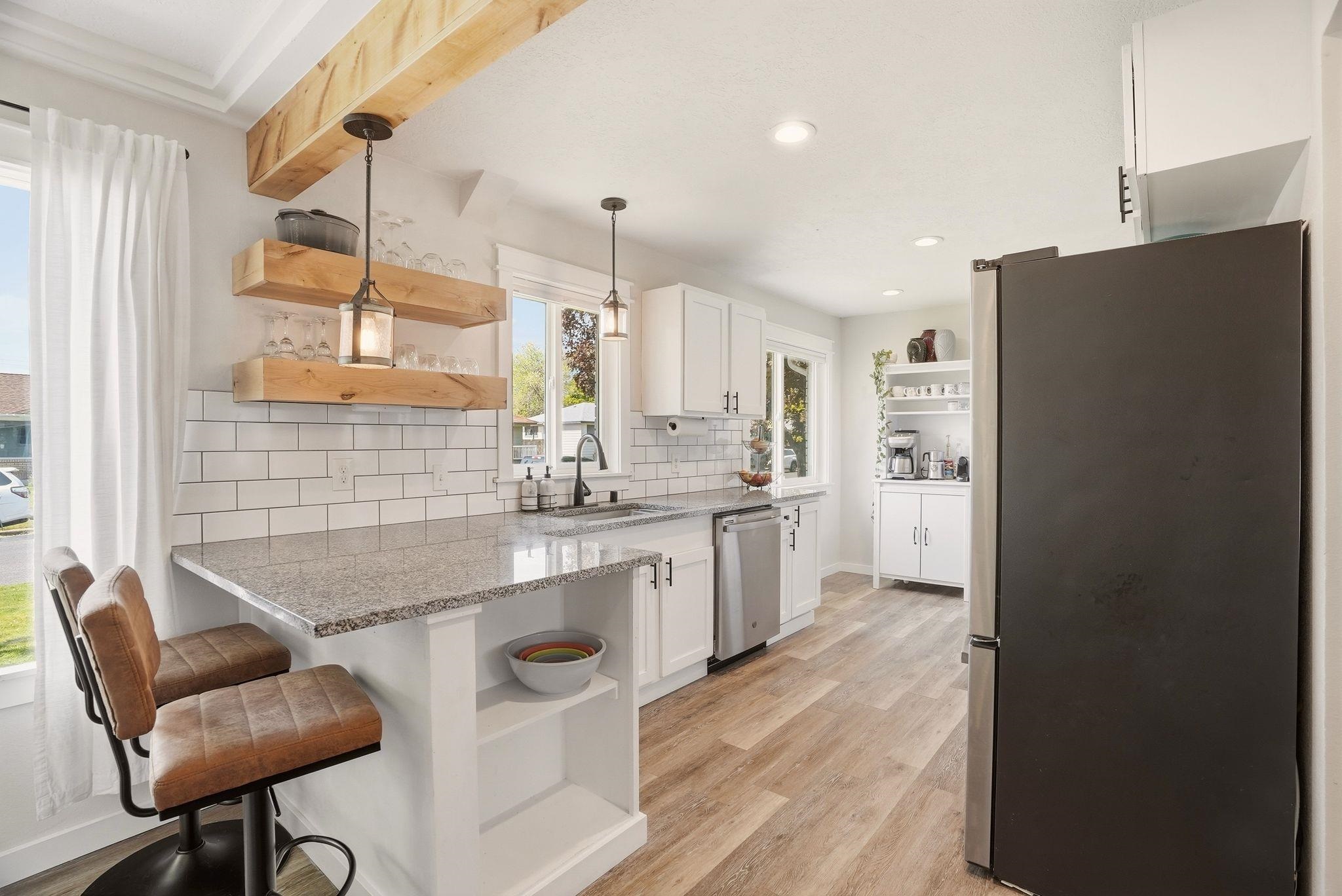 5704 N Alameda Blvd - Photo 8