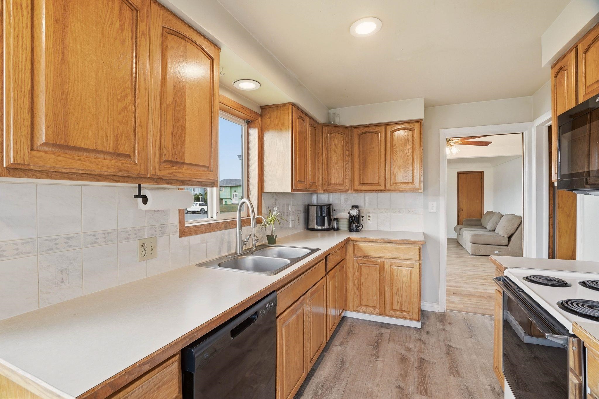 2304 E E Sanson Ave - Photo 11