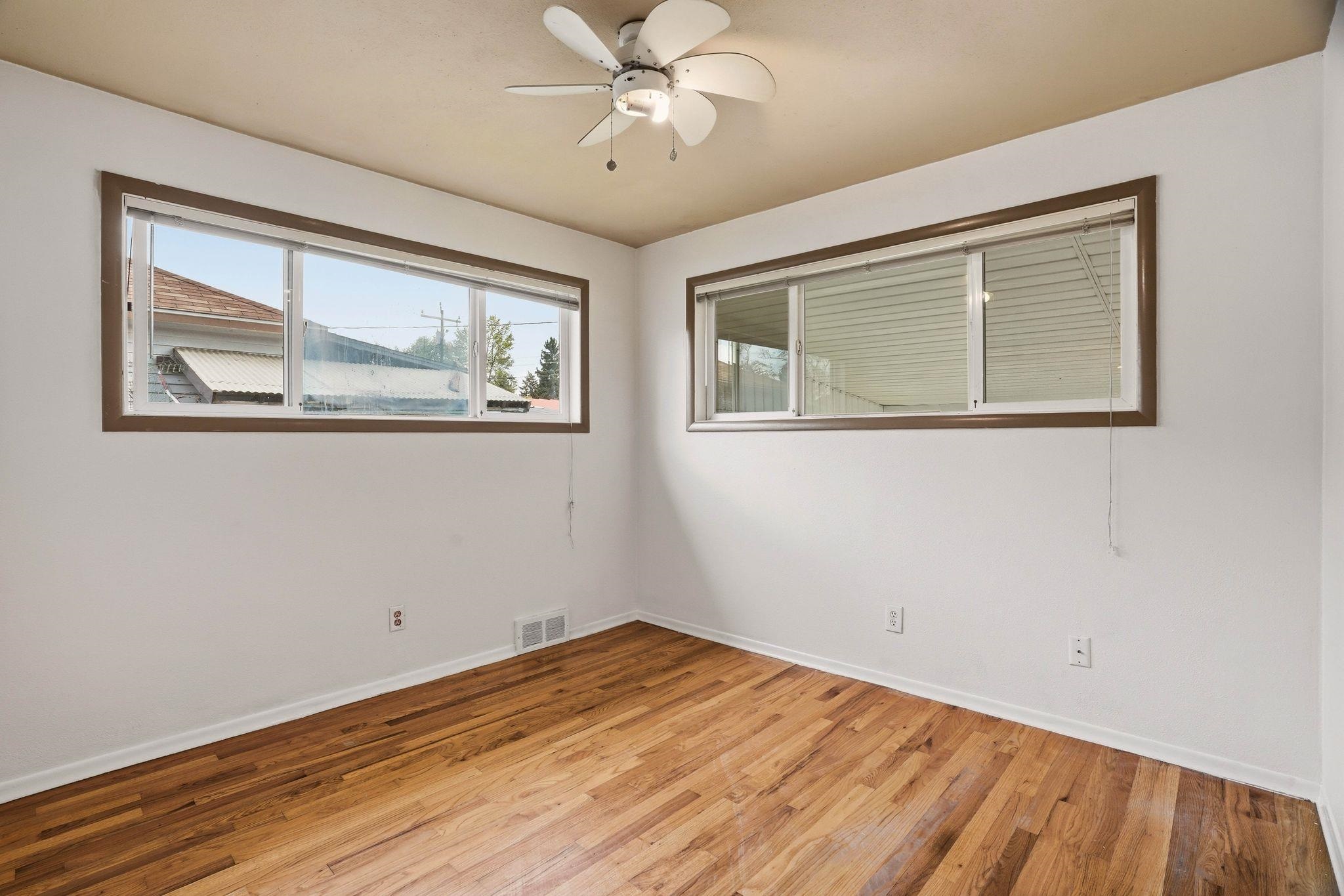 2304 E E Sanson Ave - Photo 13