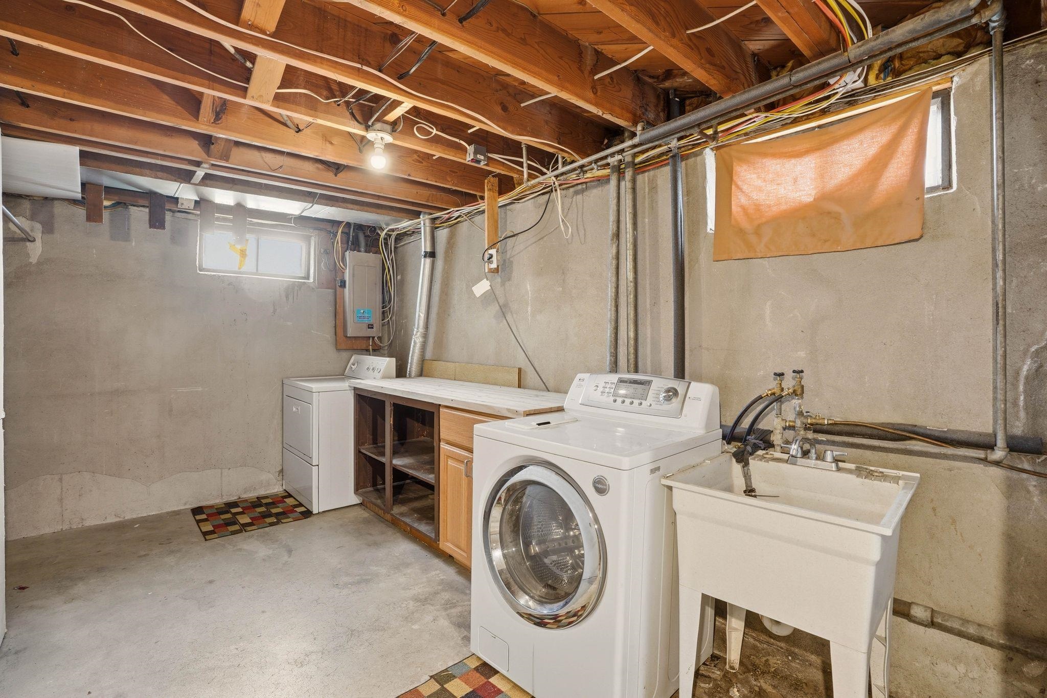 2304 E E Sanson Ave - Photo 17
