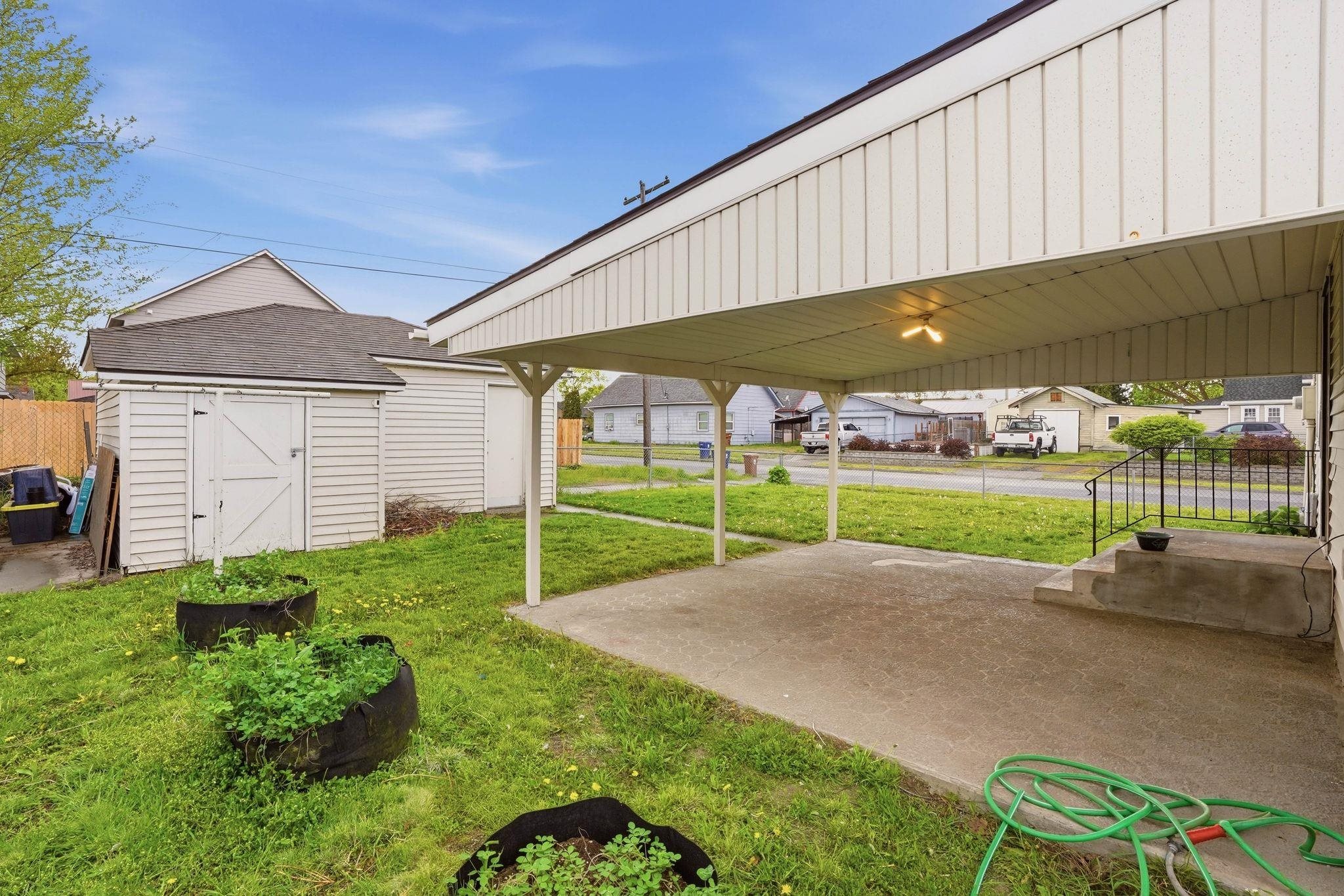 2304 E E Sanson Ave - Photo 27