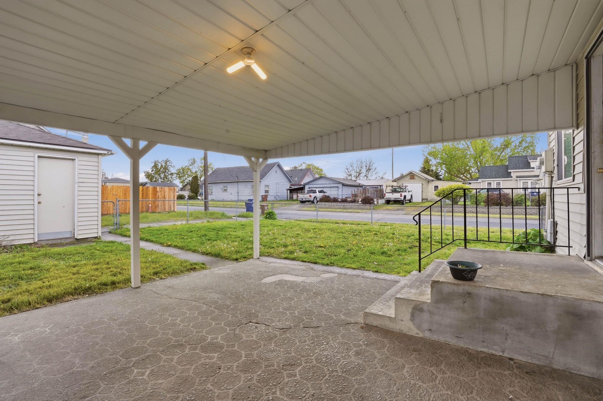 2304 E E Sanson Ave - Photo 28
